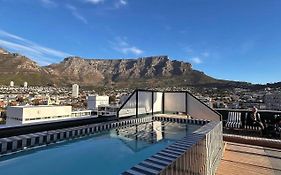 Ten On V - Fluent Serviced Apartments